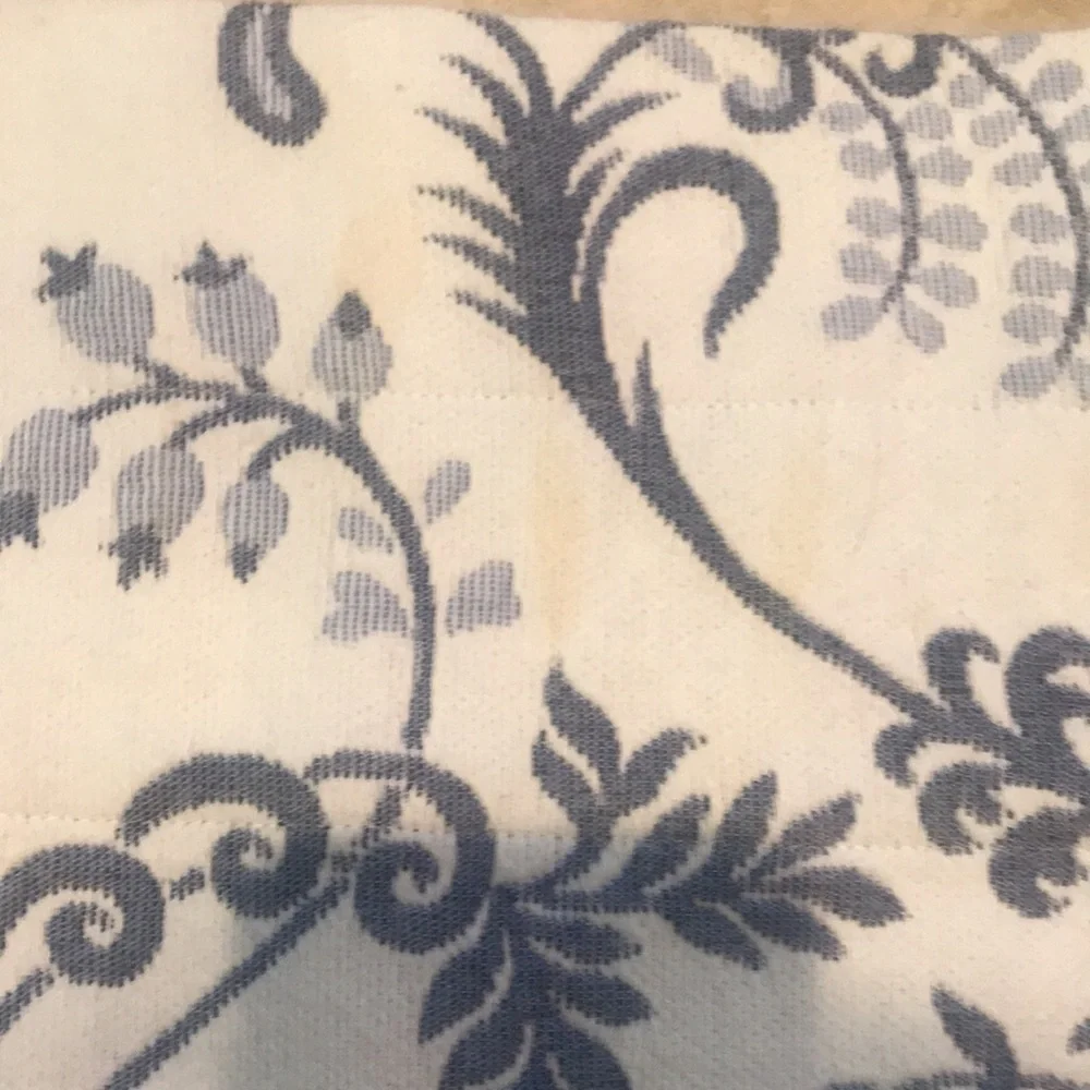 Valance/Curtain Bundle of 4 Blue and White Floral Scroll Valances/Toppers